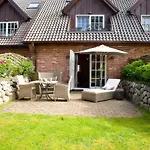 Das Landhaus, App. 3