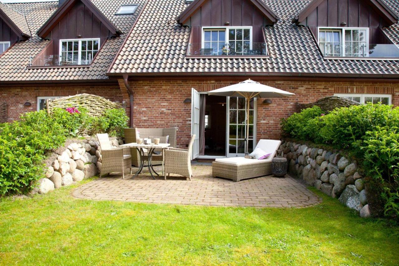 Landhaus, App. 3 *